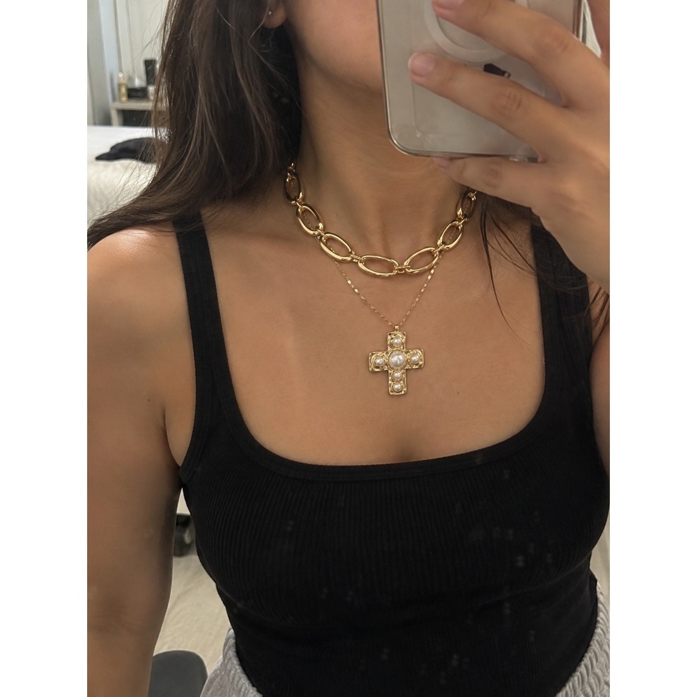 Gold Layered Cross Necklace Faux Pearl Hammered Pendant Chunky Link Chain